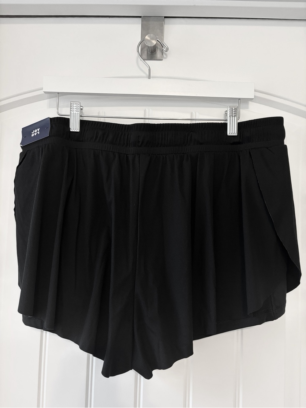 NWT JoyLab Women's Athletic Flowy Running Workout Shorts, Black Onyx - Picture 5 of 7